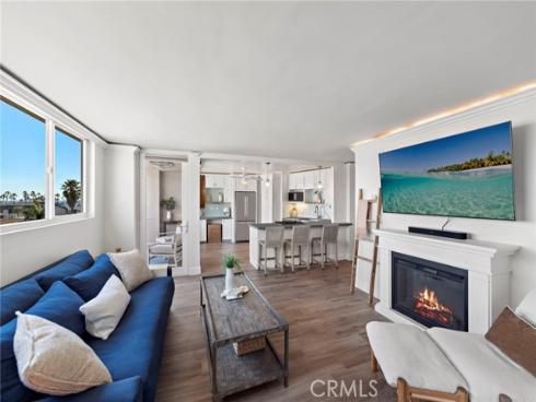 310  Fernando  303  Street, Newport Beach, CA