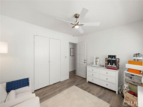 1613 E Balboa  , Newport Beach, CA