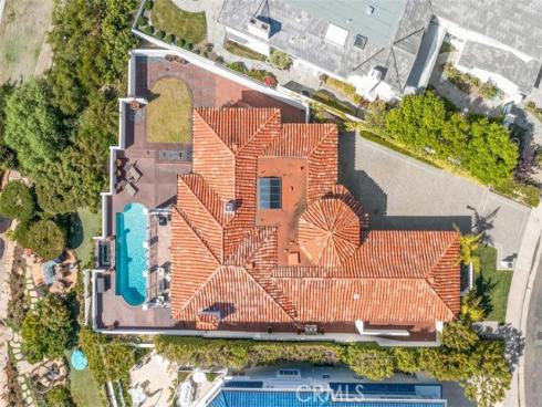 12  Geneve  , Newport Beach, CA