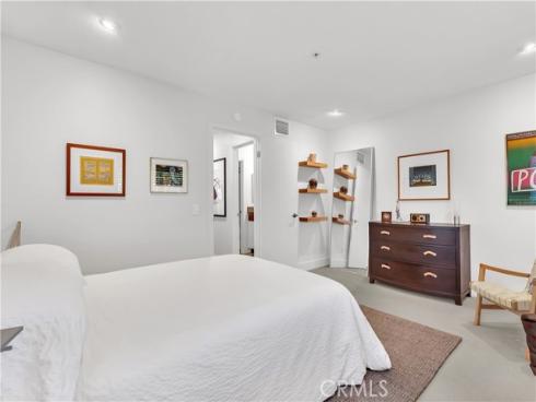 128  Villa Point  , Newport Beach, CA