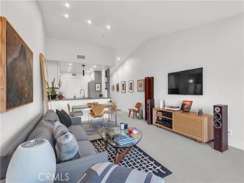 128  Villa Point  , Newport Beach, CA