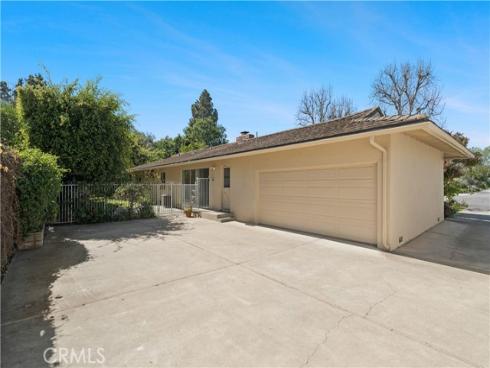 2401  Sierra Vista  , Newport Beach, CA