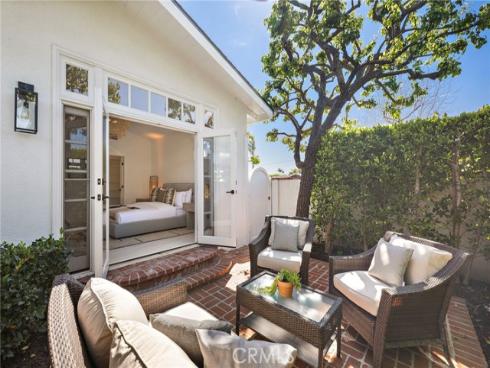 1924  Beryl   Lane, Newport Beach, CA