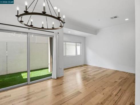 20402  Santa Ana Ave  4 , Newport Beach, CA