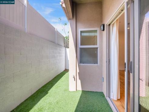 20402  Santa Ana Ave  4 , Newport Beach, CA