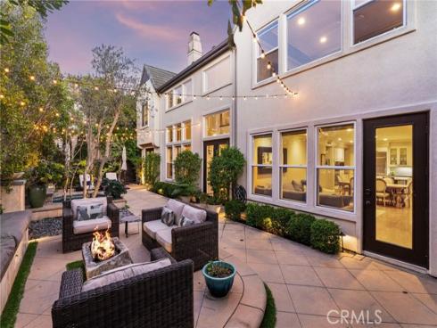 9  Winthrop  , Newport Beach, CA