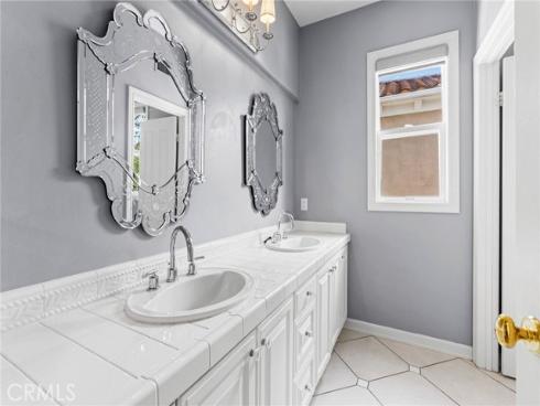 9  Winthrop  , Newport Beach, CA