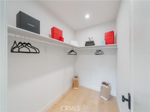 2436 Holiday , Newport Beach, CA