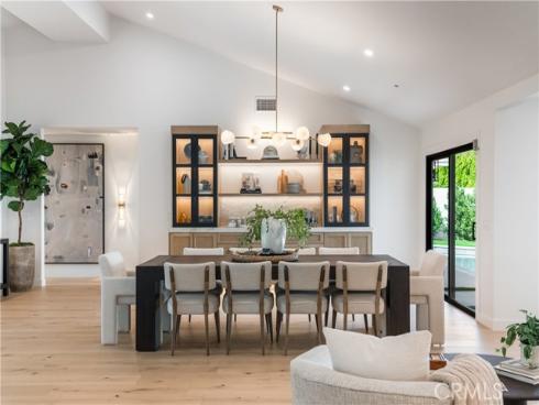 2436 Holiday , Newport Beach, CA
