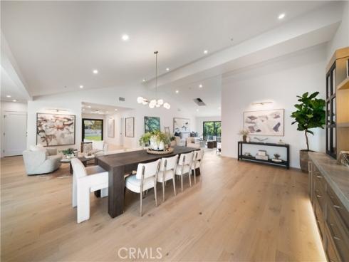 2436 Holiday , Newport Beach, CA