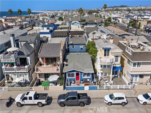 121  30th   Street, Newport Beach, CA