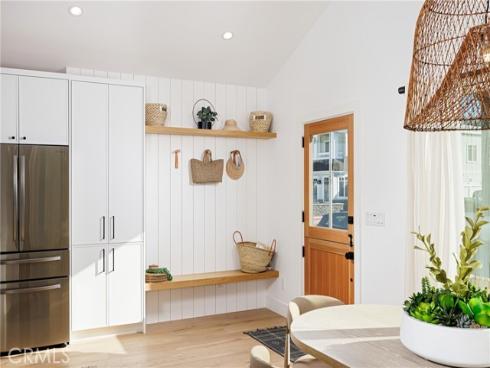 122 E Bay   Avenue, Newport Beach, CA