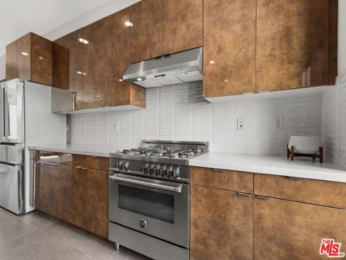 19 Ebb Tide Circle, Newport Beach, CA