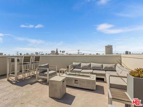 19 Ebb Tide Circle, Newport Beach, CA