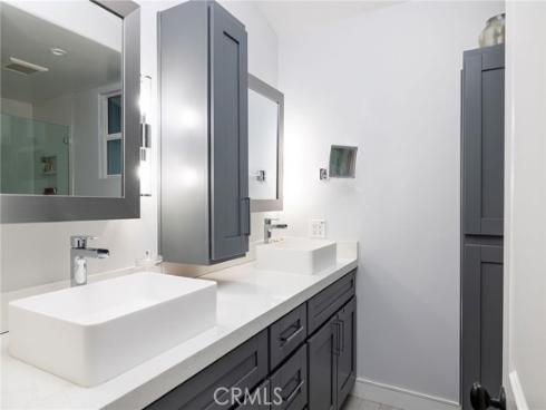 1821  Port Barmouth  , Newport Beach, CA