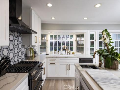 1821  Port Barmouth  , Newport Beach, CA