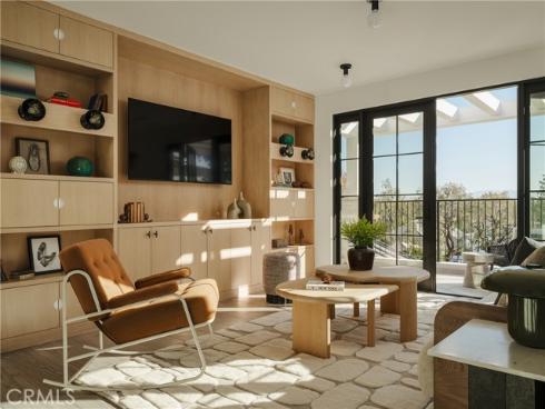 8  Cherry Hills   Lane, Newport Beach, CA