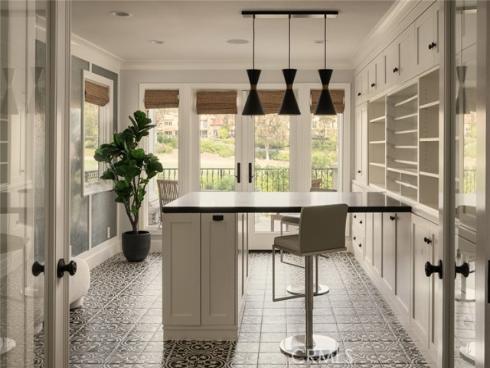 2 Royal Saint George Road, Newport Beach, CA