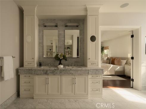 2 Royal Saint George Road, Newport Beach, CA