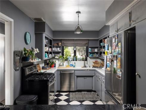 120  Via Undine  , Newport Beach, CA