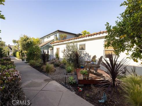 120  Via Undine  , Newport Beach, CA