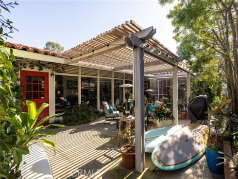 120  Via Undine  , Newport Beach, CA