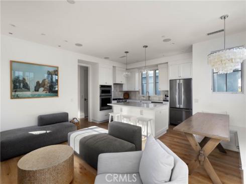 400  40th Street  , Newport Beach, CA