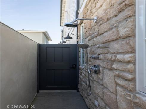 400  40th Street  , Newport Beach, CA