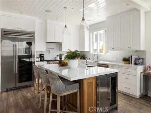 400  40th Street  , Newport Beach, CA