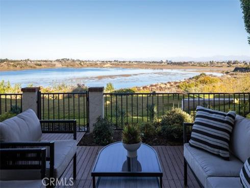 2175  Vista Entrada  , Newport Beach, CA
