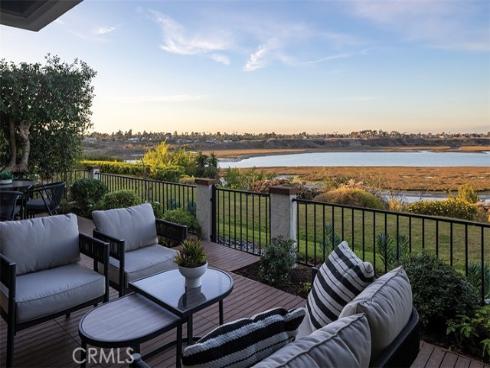 2175  Vista Entrada  , Newport Beach, CA