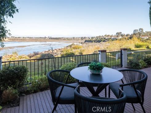 2175  Vista Entrada  , Newport Beach, CA