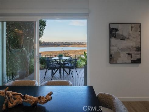 2175  Vista Entrada  , Newport Beach, CA