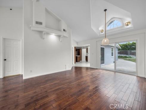 2328  Margaret Drive  , Newport Beach, CA