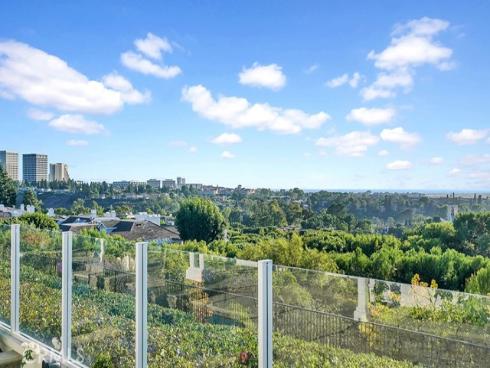 17  Crooked Stick   Drive, Newport Beach, CA