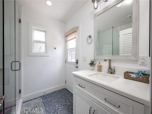 519  Signal   Road, Newport Beach, CA