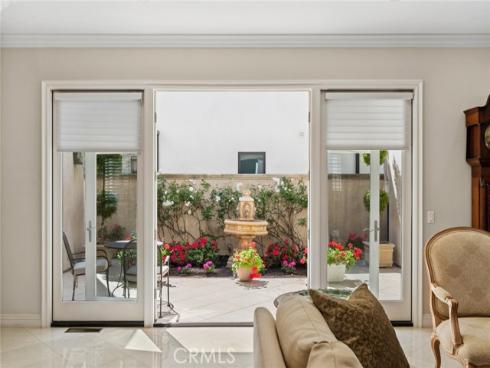 521  Via Lido Nord  , Newport Beach, CA