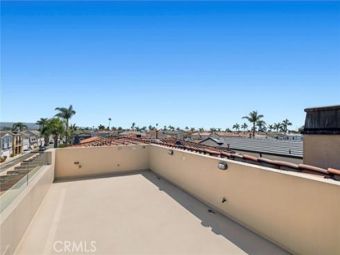 521  Via Lido Nord  , Newport Beach, CA