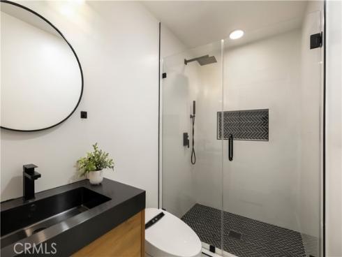 22  Rue Cannes  , Newport Beach, CA