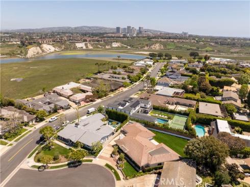 807  Aldebaran   Circle, Newport Beach, CA