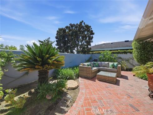 1633  Santiago  , Newport Beach, CA