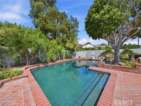 1633  Santiago  , Newport Beach, CA