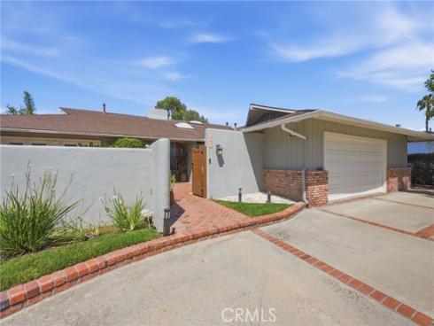 1633  Santiago  , Newport Beach, CA