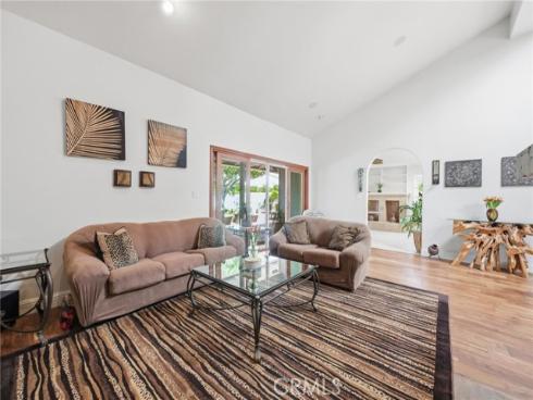 1633  Santiago  , Newport Beach, CA