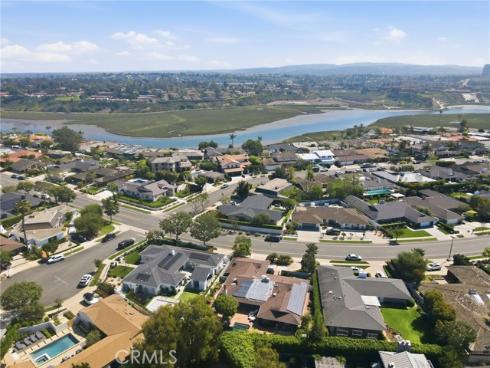 1633  Santiago  , Newport Beach, CA