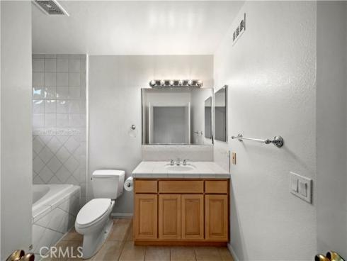 1824  Port Tiffin  , Newport Beach, CA