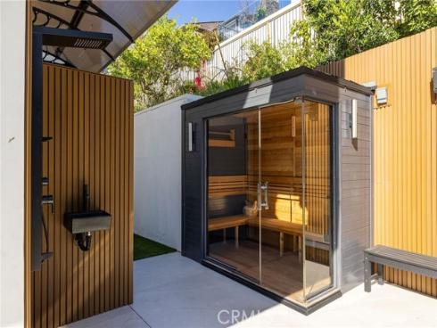 4  Narbonne  , Newport Beach, CA