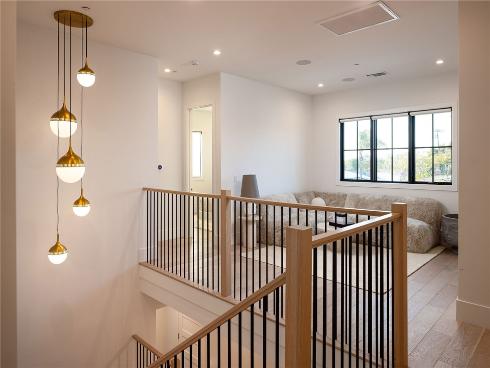 1423  Mariners  , Newport Beach, CA