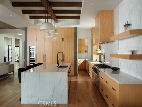 2325 E 16th  , Newport Beach, CA