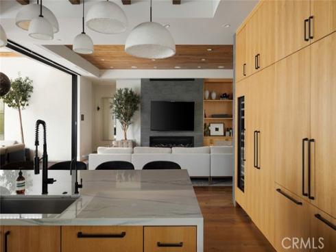 2325 E 16th  , Newport Beach, CA